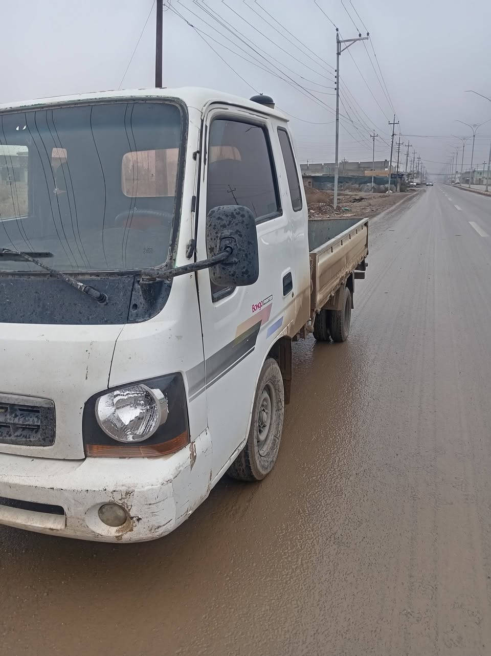 السلام عليكم للبيع كيا مامسجل ام عيون موديل 2002 محرك كير اكسن شرط صدر كهربائياتها جاهزه  الرقم***********
