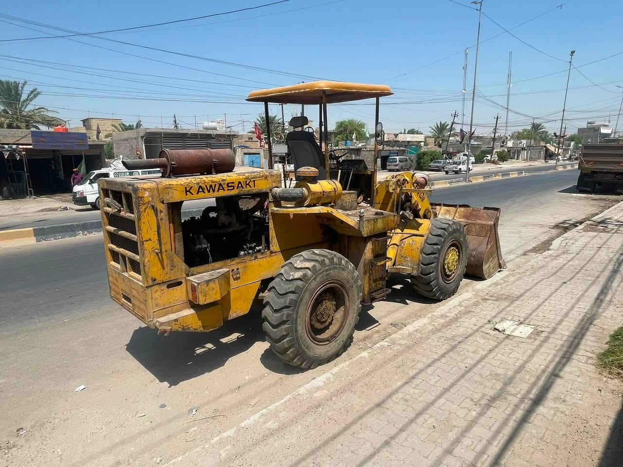 سلام عليكم شفل 70 للبيع 
محرك B مكينه جاهزه 
تخم تاير رقم نجف  مديل 78  
الاتصال ***********
