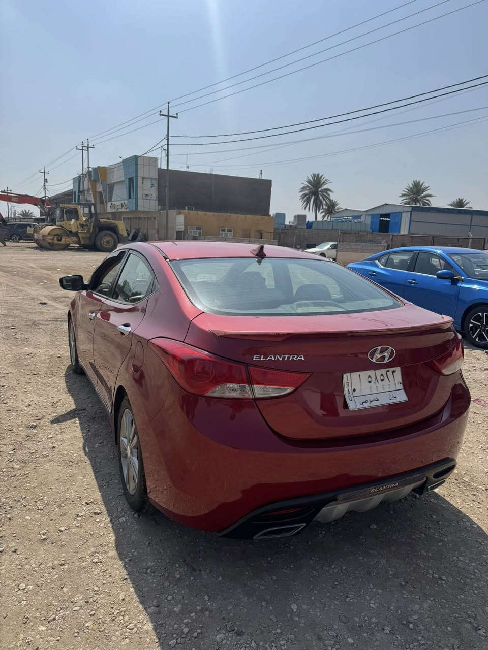 للبيع
هونداي الانتره 
موديل 2012
المواصفات 
شاشه كبيره 
كامره 
سويج
حساس خلفي
شفتات جهتين 
مكينه 1800
كير AT
رقم بابل
باسمي
حادثها
صبغ دور جاملغات خلفيه فقط بجم كبس بدون حادث بدون ايرباك 
العنوان بابل المسيب
للاستفسار
***********
