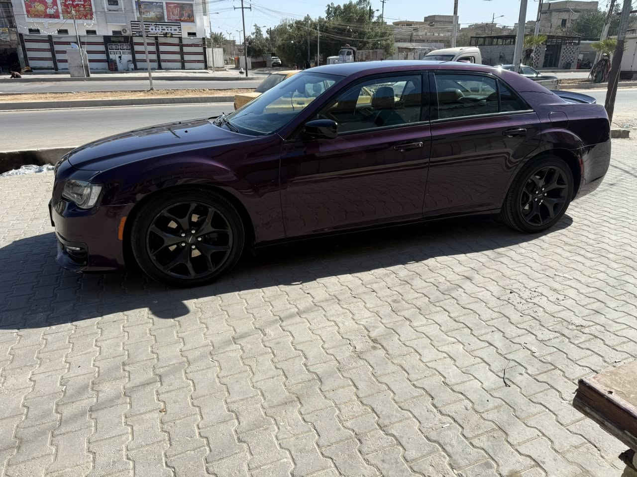 ‏سلام عليكم أوباما موديل 20 حادث بنيد ‏فقط والباقي كفالة 
‏سيارة ￼ الجديدة ماشية 80 رقم بغداد  
***********￼￼
