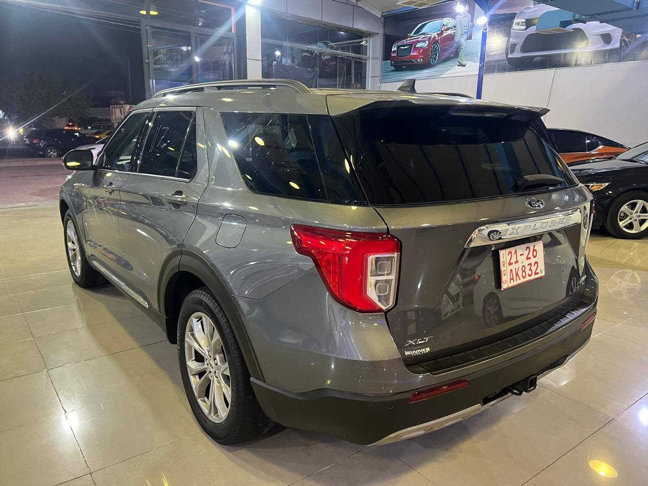‏‎(بسم الله وتوكلنا على الله،)
‏Ford Explorer 2024 XLT 4WD

حجم المحرك 4 سلندر توربو(2.3L)

اللون : نفطي  
 المسافه المقطوعه...27 آلف مايل 

السياره كاتي تترقم شمال،،(اربيل ،دهوك،سليمانيه)

الحادث موضح بالصور ...باب مبدل بلادي 

 
🔴عدد المقاعد (7) راكب

🔴(السعر/ 29,000 $$) 

🔴المواصفات :  XLT 4WD

بصمة تشغيل
بصمة ابواب
تشغيل عن بعد (Remote Start)
صندوق شفط كهربائي 
دبل اكسل
بانوراما
كشنات جلد
كشنات تدفئة
استيرن تدفئة
رادار أمامي(تحديد مسار)
رادار جانبي (نقاط عمياء)
رادار خلفي(تحذير من الاصطدام)
حساسات خلفية+ كاميرا
كير ماوس
اوتو هولد Auto hold
أوتو ستارت Auto start
أوتو ستوب Auto Stop
هاند بريك بصمة
تبريد مركزي 
شاشة كبيرة لمس 
‏Apple Car Play
‏Android Auto
تحكم وضعيات القيادة (Drive Modes)
مانع انزلاق+ABS
تحكمات استيرن
منافذ USB+AUX

وبقية المواصفات المعروفة

‏‎العنوان كركوك شارع المعرض

معرض الرواسي

‏‎

‏‎للاتصال والاستفسار..***********

‏
