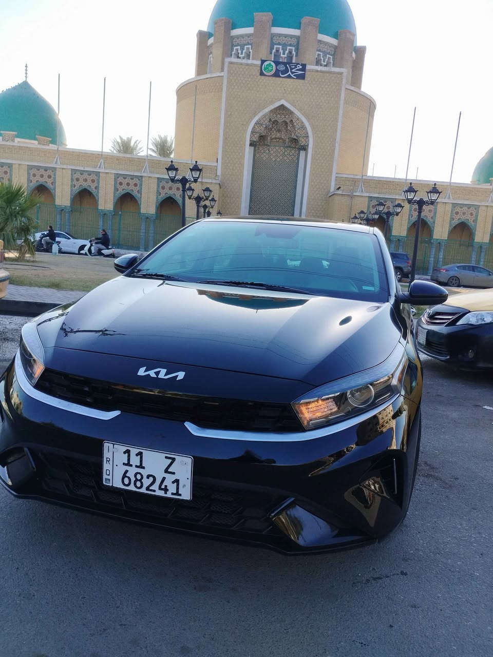 صور الحادث مرفقة بالمنشور الجاملغ اليمنة واليسرة بارد 

وباب الصدر شبر بالدوسة مصبوغ 

مكينة 2000 دوش المرغوب 

مكانهة بغداد الاعظمية 

#السعر 160  متوفر واتساب *********** بغداد, العراق
