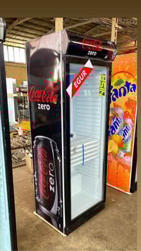 عارضات عمودي وطرحي جديد ومستخدم ضمان سنه استبدال الشراي يتصل 077145952...