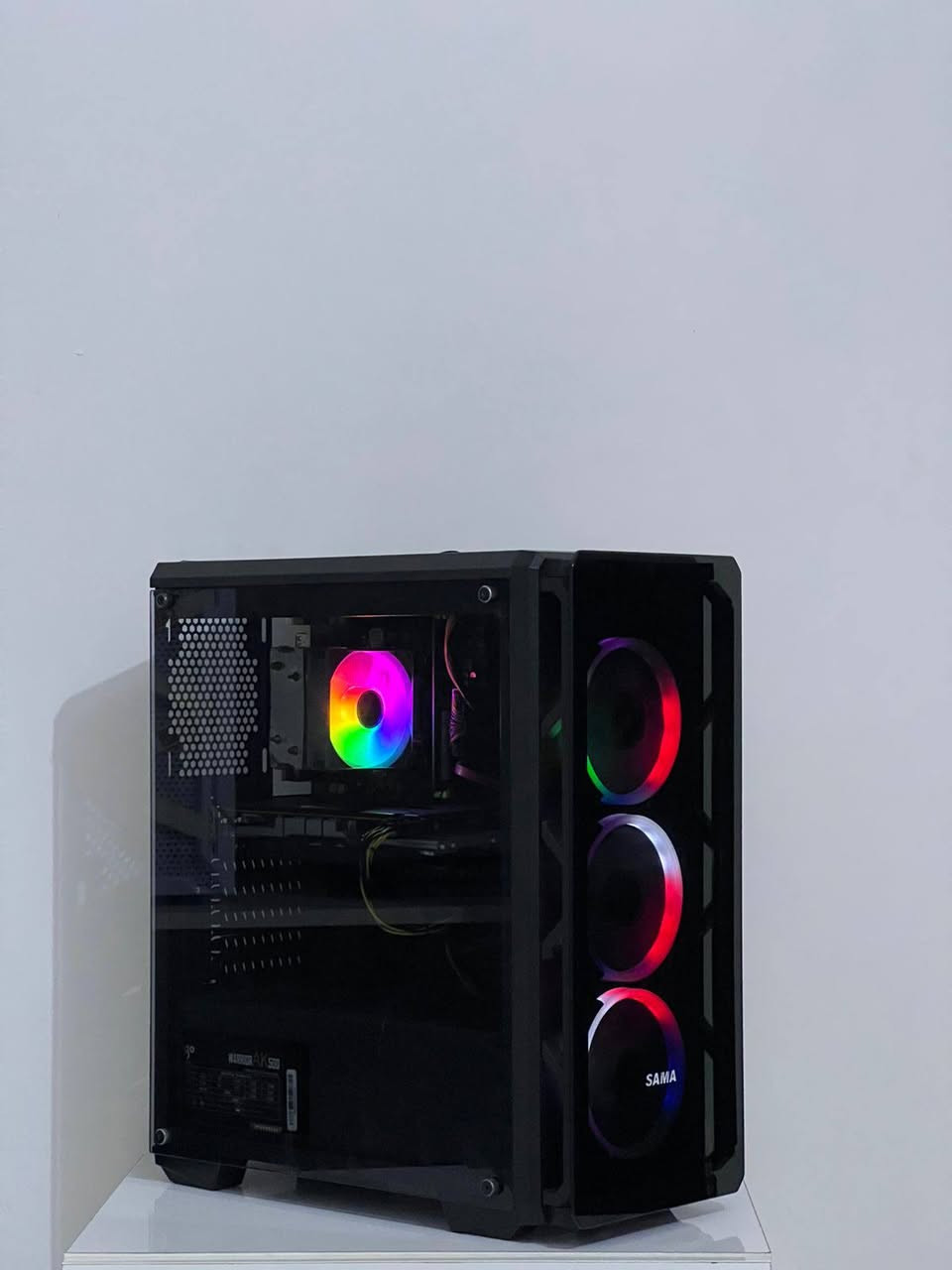 مواصفات
1660super
I5 8th
16gb ram
250gb ssd مع 3tb hdd
650w بور
ضمان فحص سبوع كامل 

متوفر توصيل جميع محافظات العراق 🚚 

تواصل واتس اب ***********
