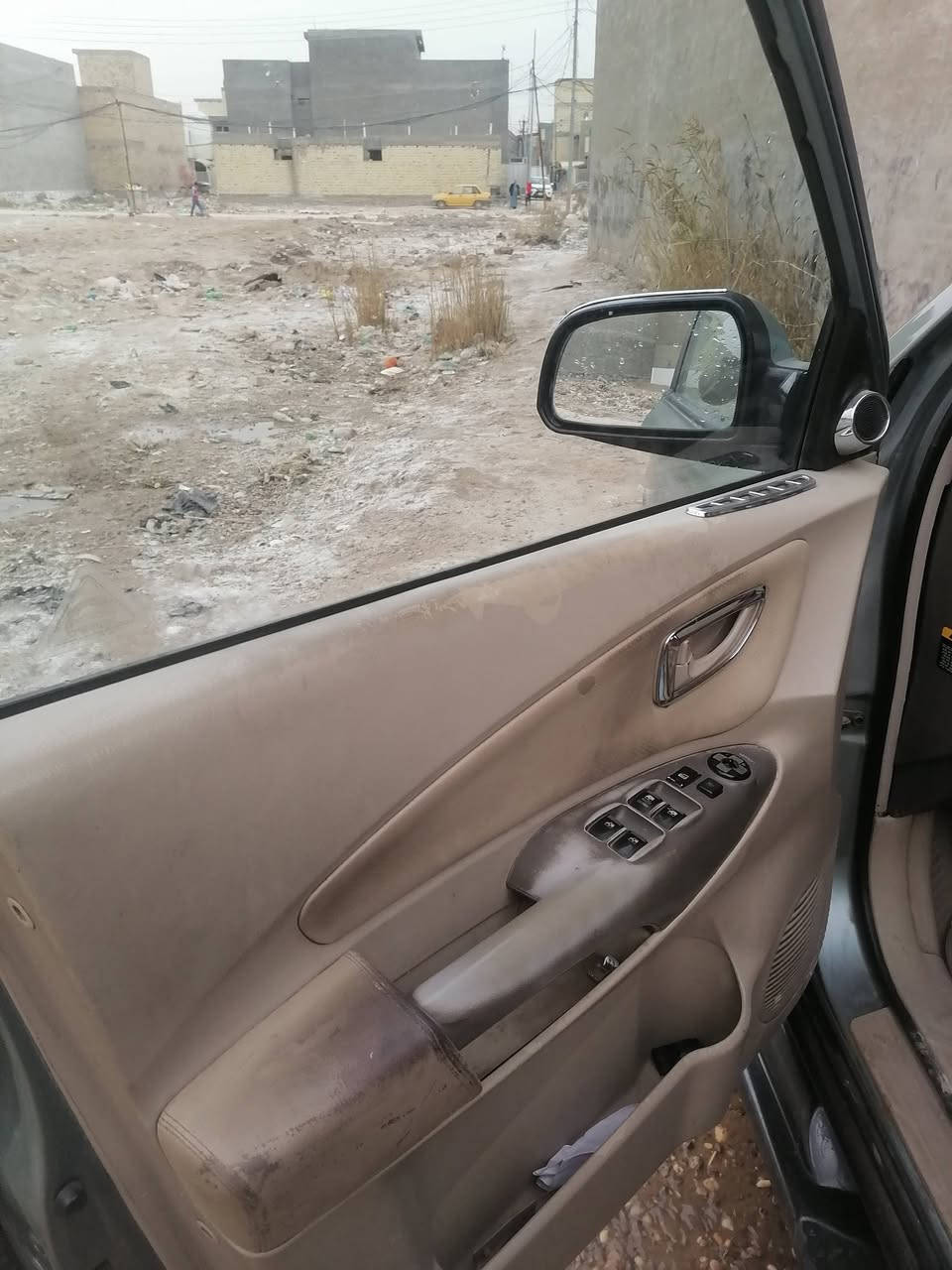 السلام عليكم توسان للبيع ٢٠٠٦ بغداد وارد أمريكي محرك ٢٧٠٠ سته سلندر فول ماعدا بصمه مصبوغه احزام حادثه باب الأيمن امامي بسمي رايده ٩٥ وبيه مجال ***********
