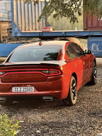 جارجر SXT • ٢٠٢٣ • برتقالي