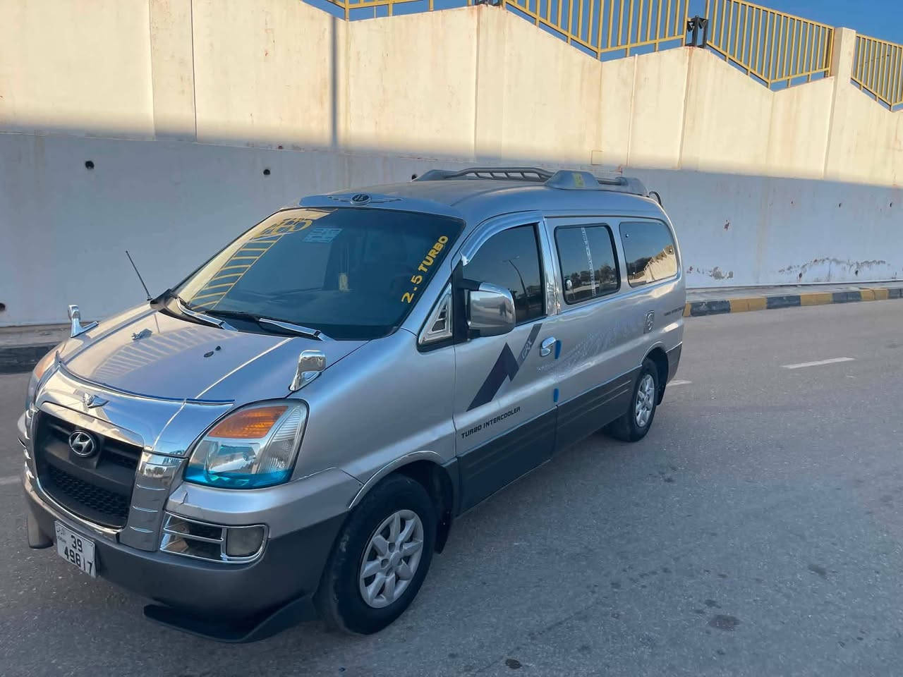 بعد الصلاه على النبي كاش
3500بسعر حرق
باص ستركس دب  
موديل 2005
 حبة بلادها
فحص كامل 
الفحص جيد جيد قصعه ولا ملاحظه بودي نهاين ماتور جديد نازل على الرخصه  25 
مرخص شهر 11 طويلة 
..
دهان الشركه غرفة الشركه كرتونه ولا نقره كراسي كامله سنتر لوك قفل مركزي على سرعه KM40
مشيه ولا صوط ولا طقه نهاين اكسسواره كامله فل الف باص بحاله الحره الله يطرح البركه لا صاحب النصيب الرجاء قراء الإعلان جيد قبل الاتصال الباص  التليفون0772533107


**إذا كنت صاحب هذا الإعلان وتريد حذفه لأي سبب، رجاءا أرسل رسالة إلى الدعم الفني**