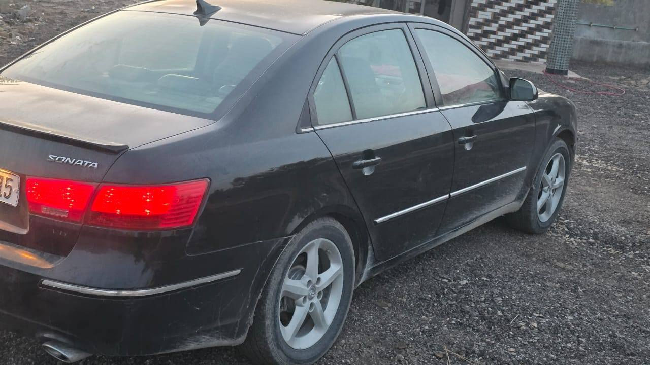 سوناتا للبيع  2009 رقم بغداد الدولي
سنويه جديده 
سياره جاهزه من كلشي 
مكينه سته سلندر V6  ماشيه 75الف حقيقي 
كير ومكينه شرط
  حداديه جديده  تخم تاير جديد
بيه قطعتين تبديل 
بدون دواخل بدون 
صبغ سياره جاهزه من كلشي  مالت جناي  كهربائيات كله شغاله  
مكان الديوانية الحمزه الشرقي 

سعر 115وبيه مجال 

***********
