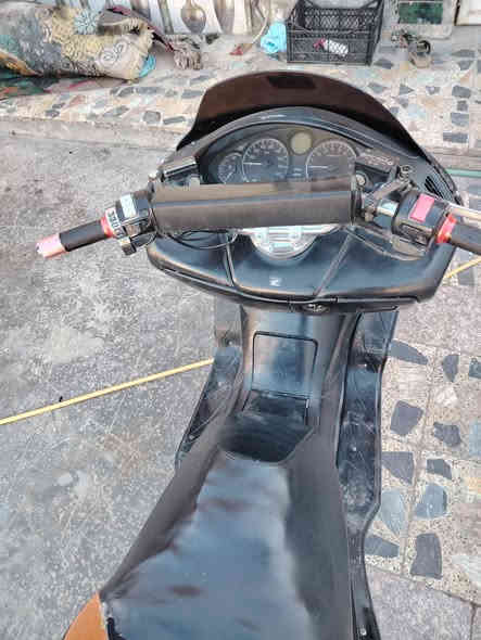 سلام عليكم من ارخص الدمن دراجة فوزة بصمة شغالة من تاير التاير كهربيات اوراق كاملة 
مال جناي مستعجل علا بيع محرك خير من لله لا تبخير ولا تنقيص سعر 600مكاني شعب حي بساتين ***********
