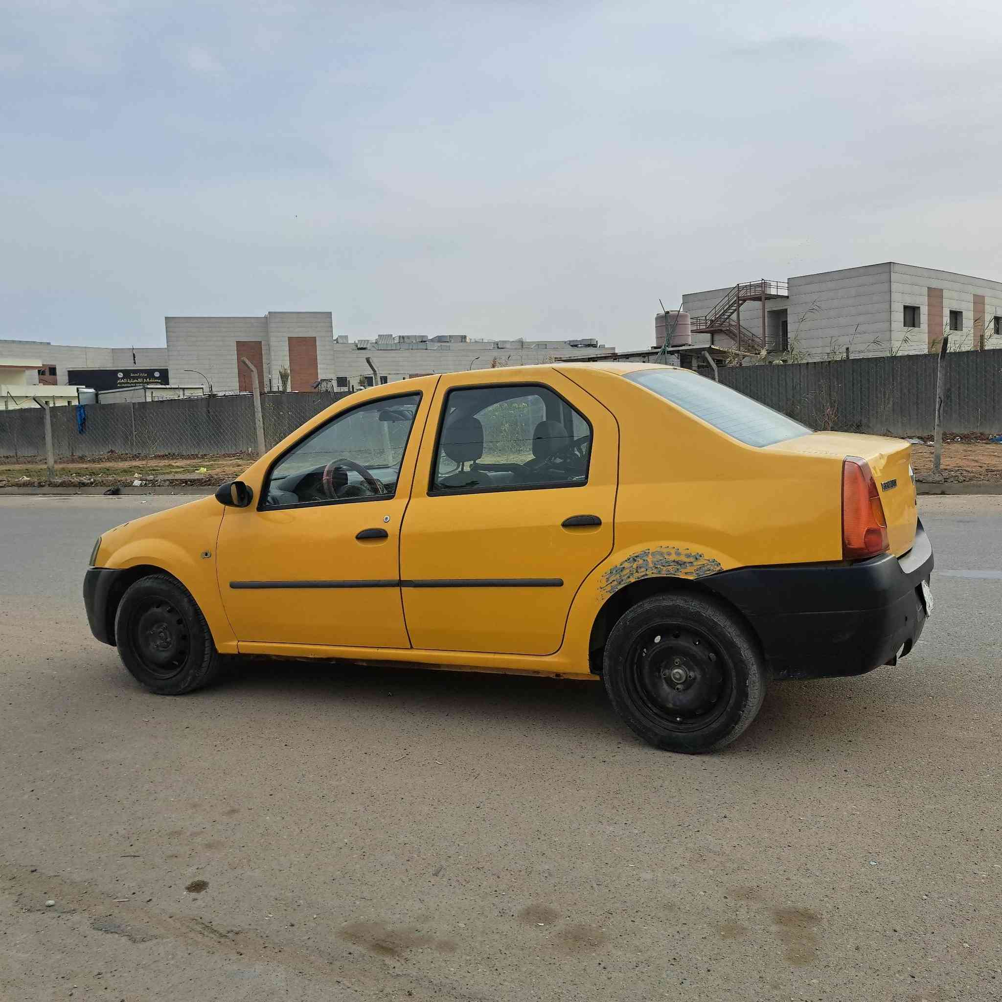 رينو لوكان للبيع بسمي السعر ٣٥
***********
