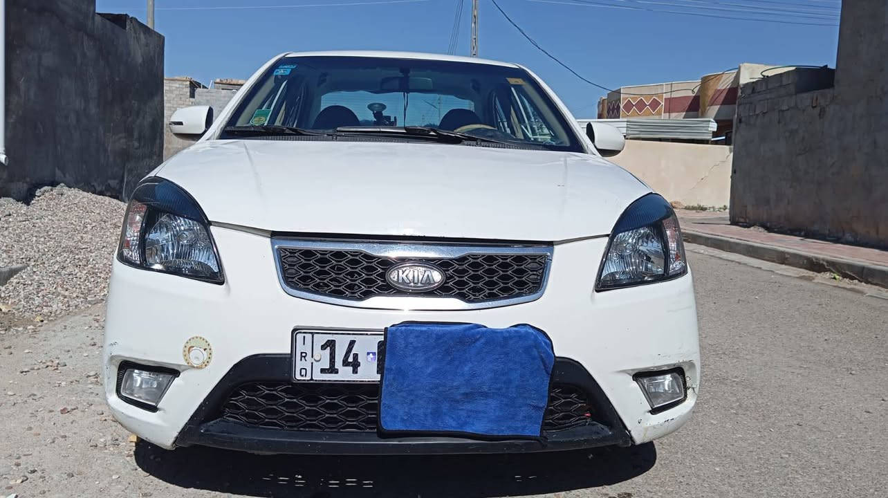 السلام عليكم 
كيا ريو موديل 12 خليجي 
محرك 1600 
محرك كير جدد شرط 
رقم بصره نكليزي 
تخم تاير جديد حداديه لوك
العنوان ميسان علي الغربي 
السعر 77وبيها مجال
‏‪***********‬‏للاستفسار مكلف بالنشر
