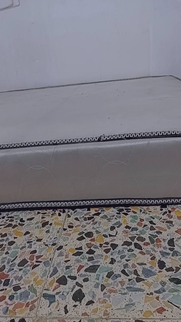 للبيع ب ٦٠ وبي مجال بسيط مكاني حي سومر خلف مستشفى البنوك الاهلي


**إذا كنت صاحب هذا الإعلان وتريد حذفه لأي سبب، رجاءا أرسل رسالة إلى الدعم الفني**