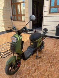 للبيع ماطور شحن R9 نظافه فول السعر 450 وبيه مجال 07810232383