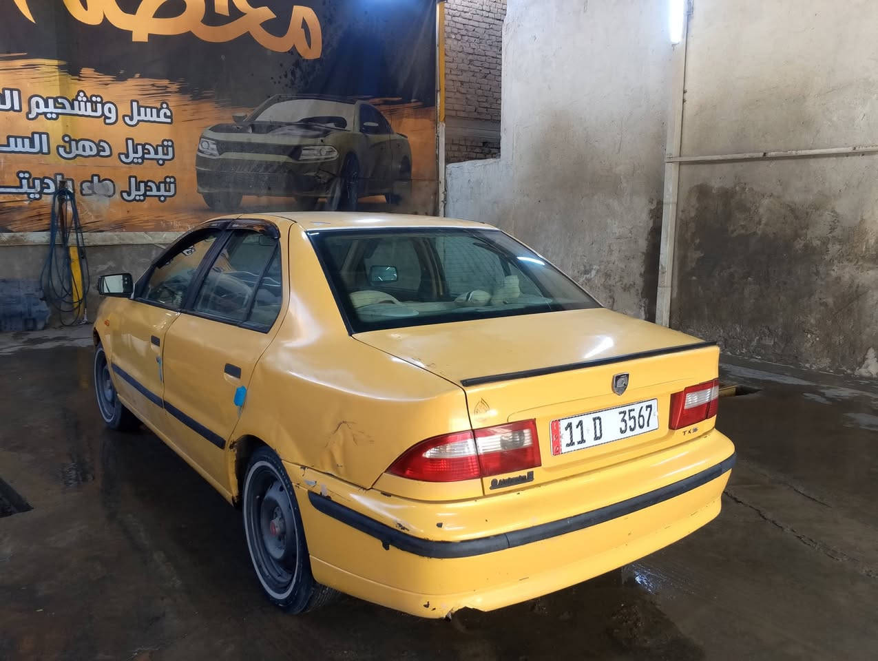 السلام عليكم سمند موديل 11 كير ومحرك مكفول صدر خلفي مامي جديد رقم الماني سنويه 30  مصفره هيه وغرامه كشر نضيف غرفتها حلوه تخم خط ابيض السعر 31 وبيها مجال حك الجيه مكاني بغداد الحسينيه رشديه رقم الهاتف 
***********
