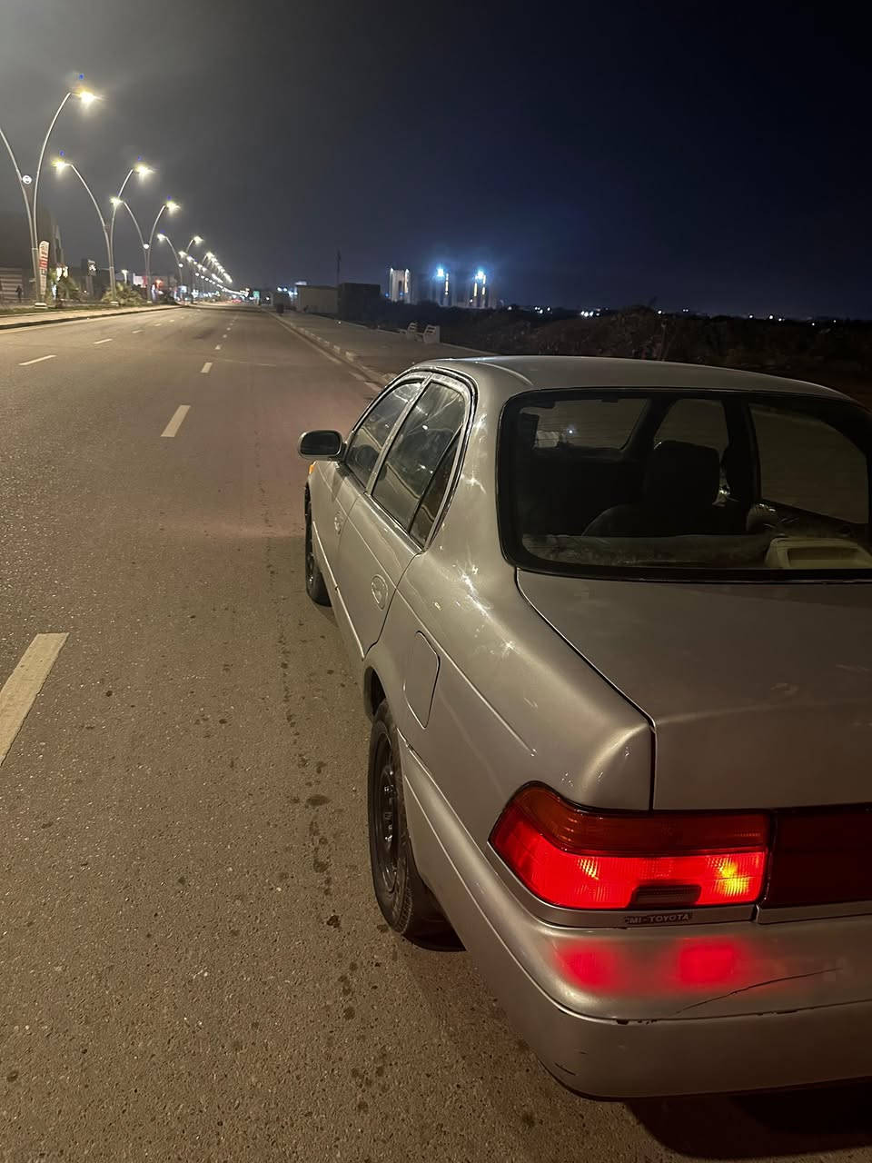 كوريلا موديل 1994 لون سلفري مكفوله من الضربه والعيب الشرعي والخياس كير ومحرك نظيفات حدادية جديده صبغ جماليه فقط بس تبريد مابيها بالواقع احلى من الصور تجي وتشوف  السيارة باسمي سنوية هزه جديده 
السعر 57 وبيها مجال 
البصرة الزبير 
***********
ما متواجد بالفيس
