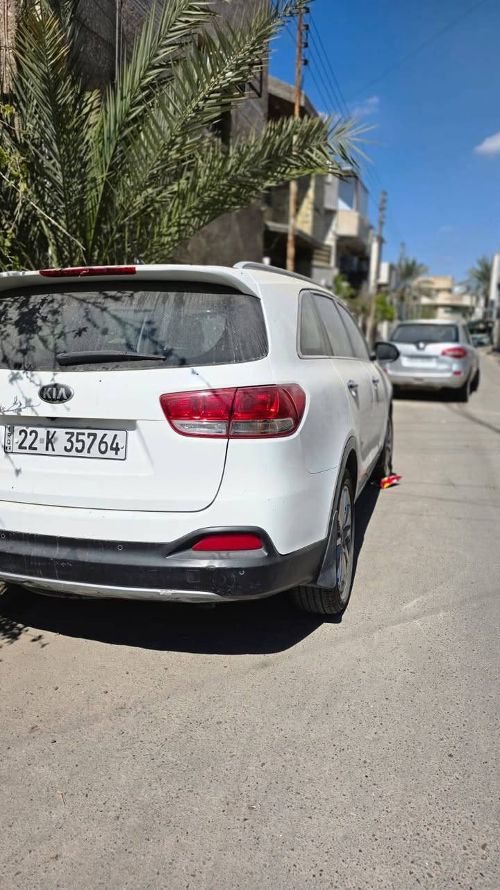 سورنتو موديل 2016
فوول مواصفات ماعدا الفتحه 
السيارة خليجي مكفولة حتى من الشخط محرك 2400 
السعر ١٧٥ وبية مجال
ماشية ٨٠ حقيقي
للبيع فقط 
بغداد /الطوبجي 
الاستفسار اكثر اتصل ***********
