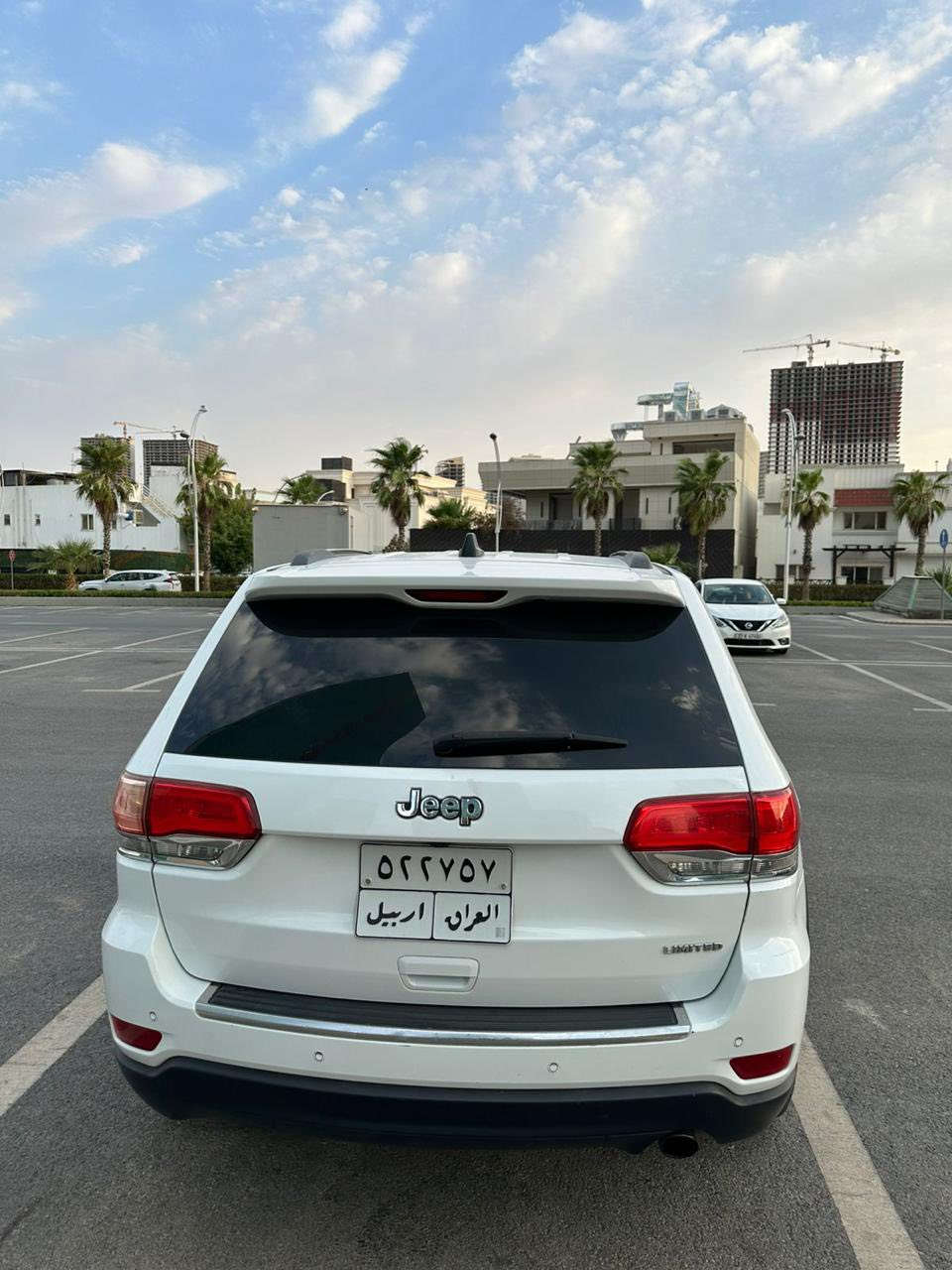 جيب كراند شيروكي ابيض فول مواصفات كلين
٢٠١٧ رقم اربيل 
بانو راما 
ويل عشرين 
كشن خزن 
تحديد سرعه 
٣ موجات قياده 
بصمه 
كشن جلد وتبريد 
استفسار 
*********** واتساب
