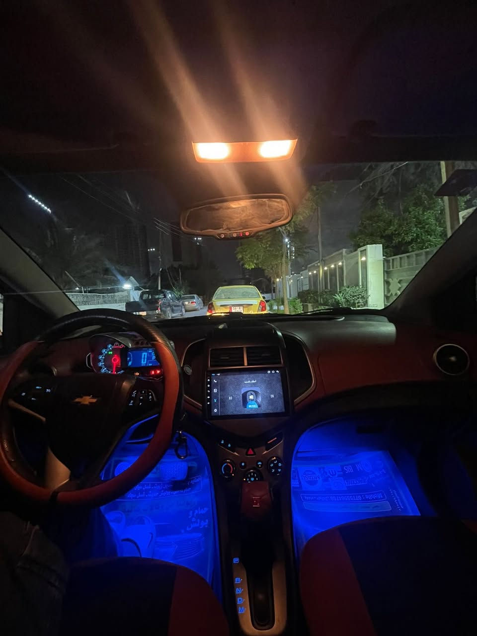 سلام عليكم شوفر ليت سونك للبيع وارد أمريكي ضرر قطعتين فقط 2013 محرك 1800  مكفول ول كير مكفول كلشي شغال بيهة تحويل ثاني يوم ل سيارة خير من لله ل سعر 57              ***********
