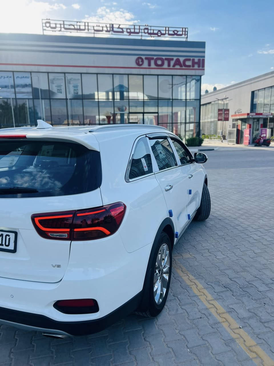 سلام عليكم حبايب
سورنتو موديل 2020خليجي 
السياره على وضع الشركه جديده جداً
كفاله عامه عده شخط زغير كلش

المواصفات:
1-ماشيه62 حقيقي
2-شحن لاسلكي
3-شاشه كار بلي
4-كراسي كهرباء
5-جنطه كهرباء
6-كراسي جلد بلادي
7-بصمه عدد2
8-تبريد3 قطع 
9-محرك3500 |6V
10-كامره دواره بلاديه
11- كتلوكات الشركه بيها
12-ارقام جديده وهزه جديده
13- السياره بأسمي تحويل مباشر
14-حساس امامي خلفي
15ويل كب عدد5 حجم الكبير
السعر273وبيها مجال بصيط
__________________________________________
مكان السياره نجف مقابل باب الخروج مال كراج بغداد
‏رقم الموبايل***********
‏آسيا بس واتساب***********
