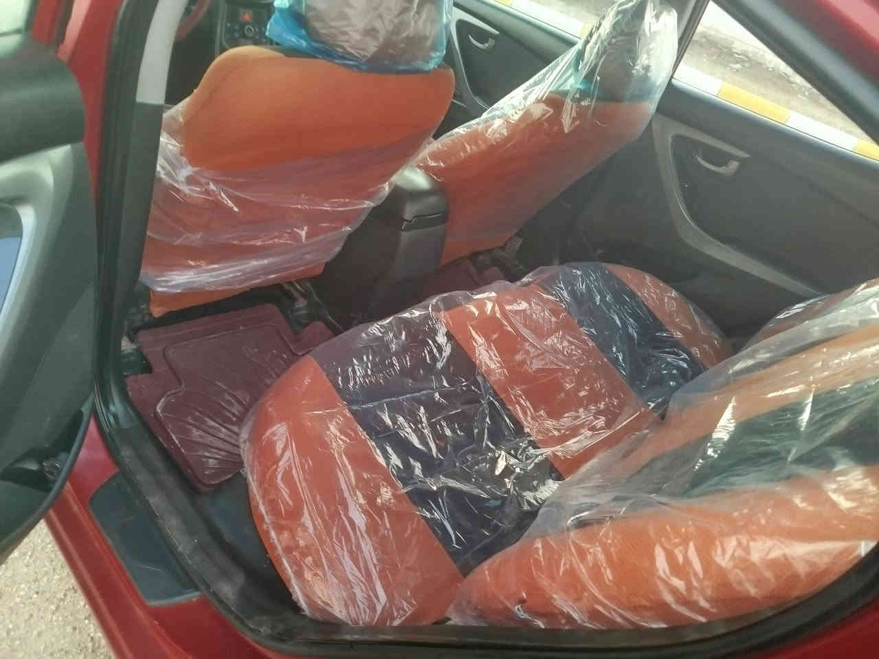 سلام عليكم النتره مديل ١٦ وارد امريكي حادث جاملغ وبنيد رقم بصره دولي مكينه ١٨٠٠ دوش  سياره جديده وجاهزه اي نقص مابيها كله شغال سياره فول مواصفات السعر ١٠٥ مكان السياره قضاء القرنه ***********
