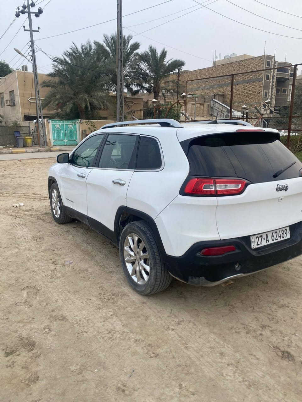 سلام عليكم للبيع او المراوس
جيب بزون موديل2016 وارد امريكي حادثهه سونار موضح بلصور  رقم ذي قار تحويل مباشر 
مواصفات سياره فول عده البنراما 
بصمه 
بصمه تشغيل 
تشغيل عن بعد 
كشنات جلد 
كشن كهربائيه
شاشه كبيره 
كامره دواره بدقه °360
سايد بريك دكمه 
نضام ABSمانع انزلاق 
تحكم استيرن جهتين  
تبريد قطعتين امامي وخلفي 
كشنات حضن 
سستم صوت متكامل 
مثبت سرعه 
تدفئه+تبريد بالكشنات 
لايت زنون 
سياره احلى من صور بهواي 
حجم المحرك 2400 (4) سلندر 

وبعد بيها مواصفات غير مذكوره 
سياره تنقص ماي  بس 

مــكــان-ســياره-الــنــاصــرية  
الــسعــر:127 وبيها مجال 
الاستفسار اكثر 
***********
