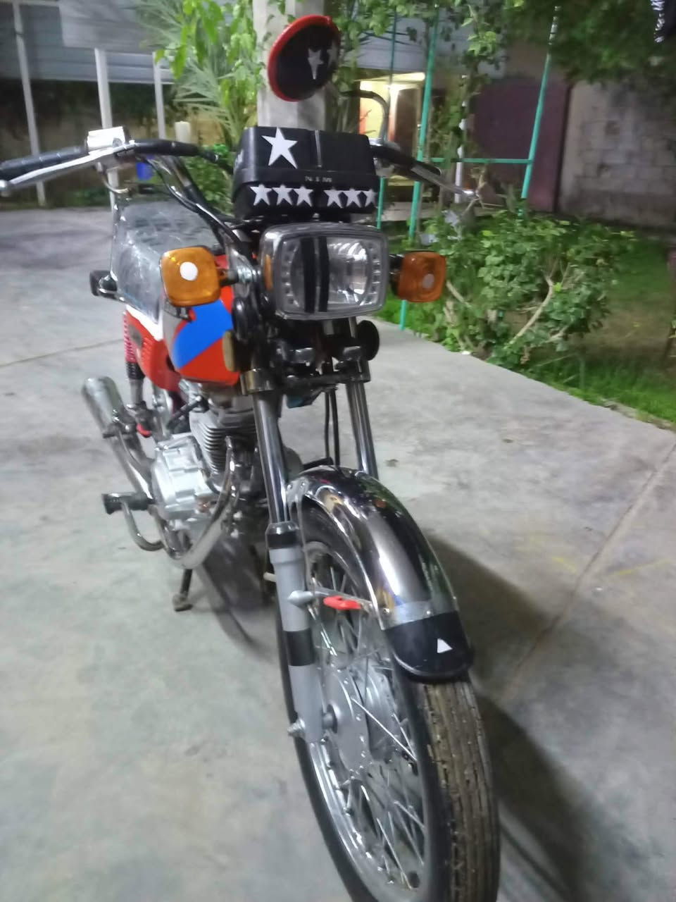 سلام عليكم دراجه للبيع للتواصل *********** بيه واتساب
