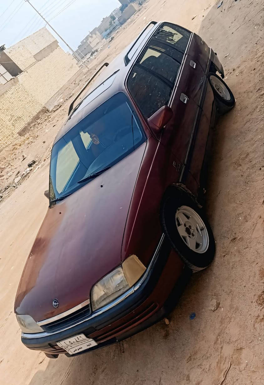 للبيع اوبل ستيشن 91 اوتماتيك
السعر 35 ورقه وبيها مجال قليل
*********** مكان نجف الاشرف 
تخم تاير جديد كهرباء حداديه 80 بالميه 
سنوية لل27 سيارة حلوة ونضيفه 
كير مكينه حلوات مابيها نقص محركها 2000
