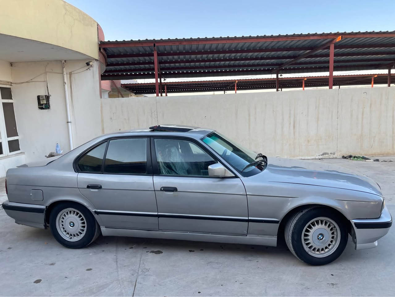 بئیم 520  کەپس سعر 26 و مجال
رقم وسنوی اسلی ب شەرت اولیات
فول فول سلایت گیر عادی
بی لیدران بی دەعم زۆر جوان
تەخم تایە داخلی  نووییە
شوین روڤیا/*********** اكر, نينوى
