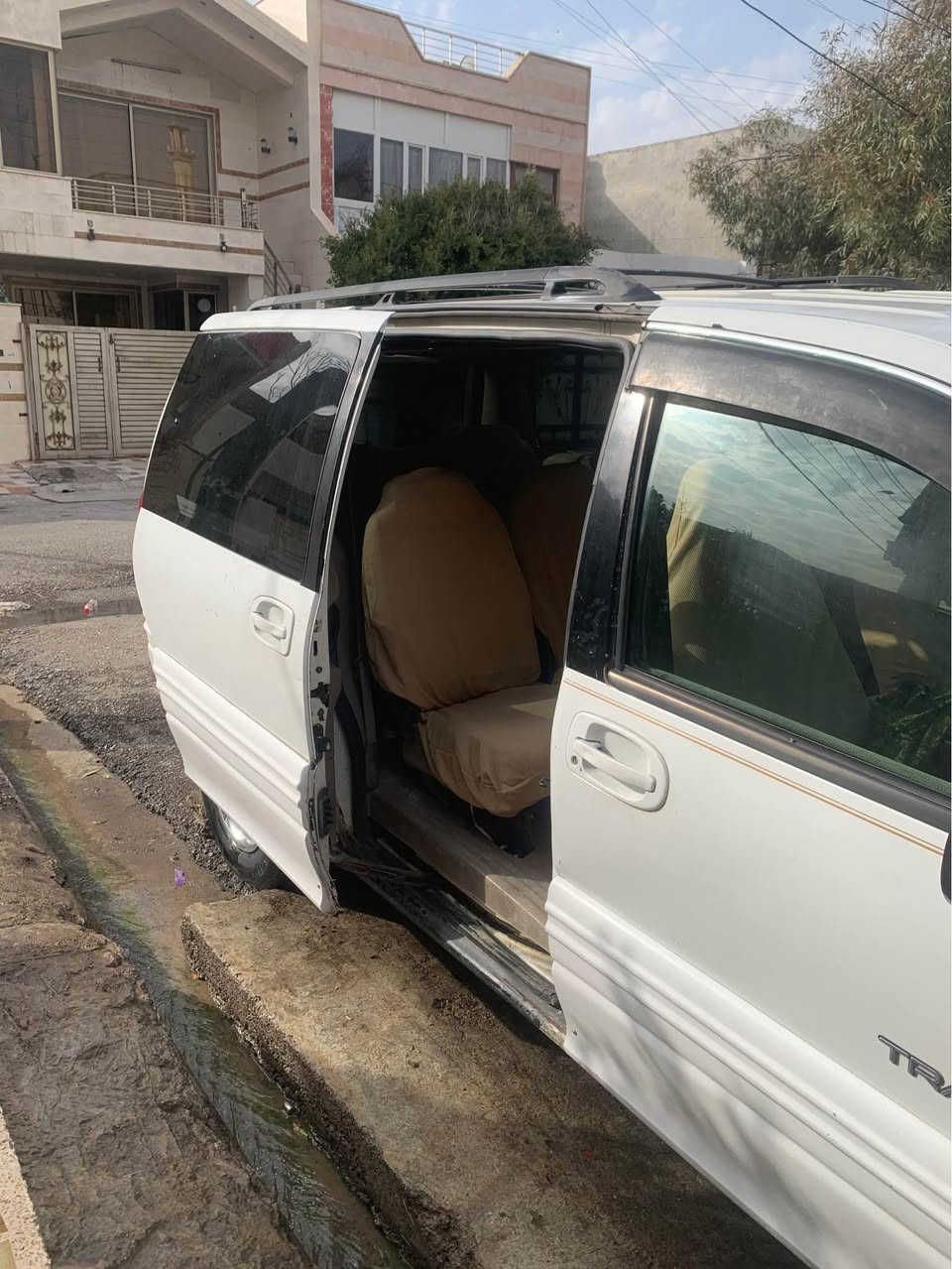 كيرتماتيك ومحرك٦بيلادى كهرائيات شغال شرط تحويل وكاله سنويه خضرة فحص نينوى
عنوان اربيل بنصلاوة*********** أربيل, العراق
