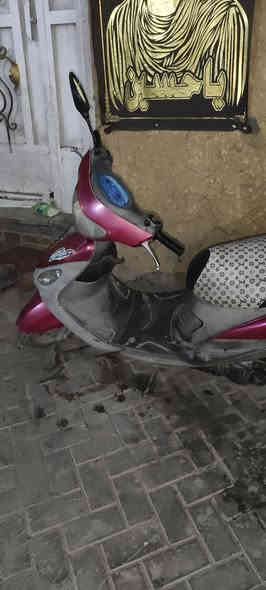 دراجة منغولي نظيفة
للمرواس بـبريز عنواني بغداد 

رجاءًا الاتصال على هذا الرقم ***********
