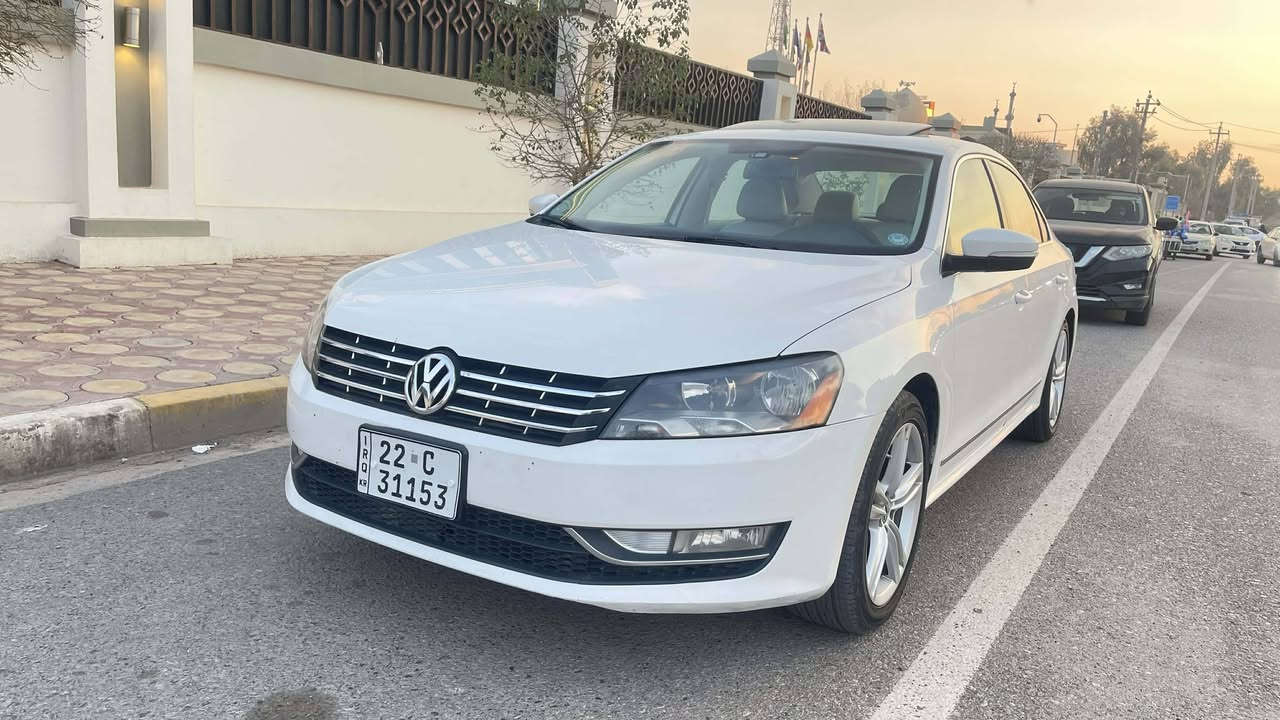 سلام عليكم 
باسات موديل ٢٠١٣ابيض ثلجي
 فول فول مواصفات 
بدون صبغ كلين تايتل
بسمي سنويه جديد 
هزة جديد 
تخم تاير جديد 
تخم صدر جديد 
شراي خابر رقم 
***********
