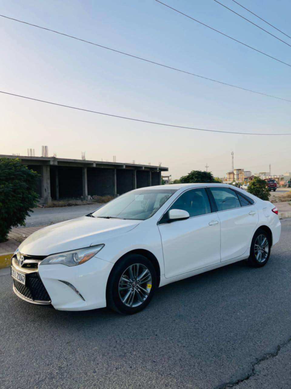 کامری مۆدیل ٢٠١٧ دو پارچەی بۆیاخە بۆنیت و چاملغ بێ ناو گرتن 
مواسەفات se چوار تایەی تازەی لە ژێرە 
سەنەوی تازەیە تا ٢٠٣٠. بە ناو خۆمەوەیە. کۆبۆن بەنزینی هەیە 
گێڕ و مەکینەی بێعەیبە بەشەرت 
سعر ١٥٨ وەرەقە 
ژ.م ***********.     ((***********)) السليمانية, العراق
