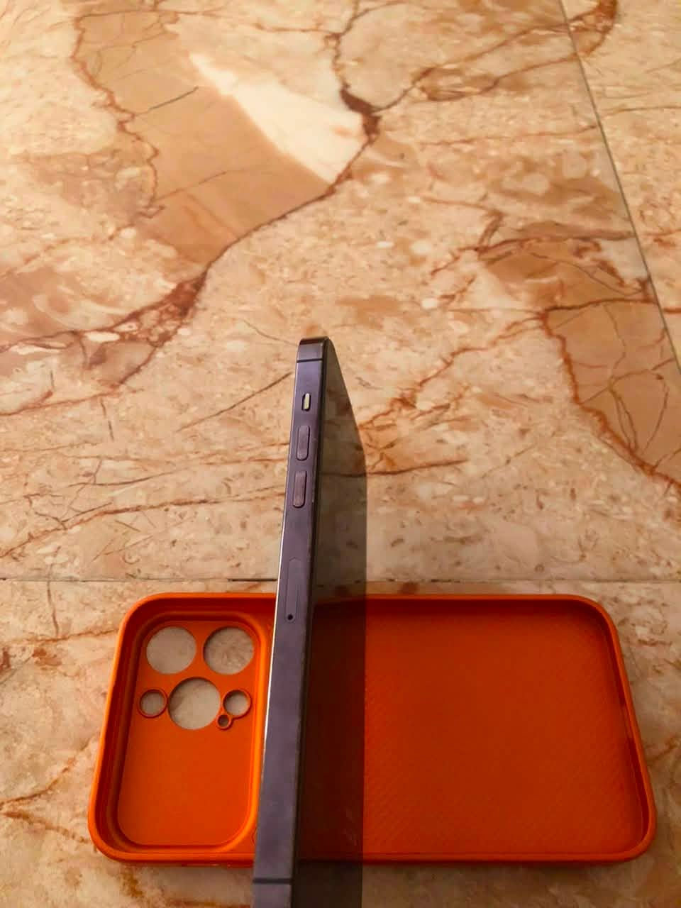 14برو ماكس شرق اوسط مبدل شاشه وكاله وشاشه مفطوره فطر بسيط  ما مأثر فيس ايدي كامرات فول //بطاريه 70بلاديه افضل من الي مبدله //ذاكره 256// ضهر مكسور يحتاج تبديل // //العنوان الرمادي 5كيلوو/‏‪*********** واتساب او اتصال  //السعر480 وبي مجال بسيط
