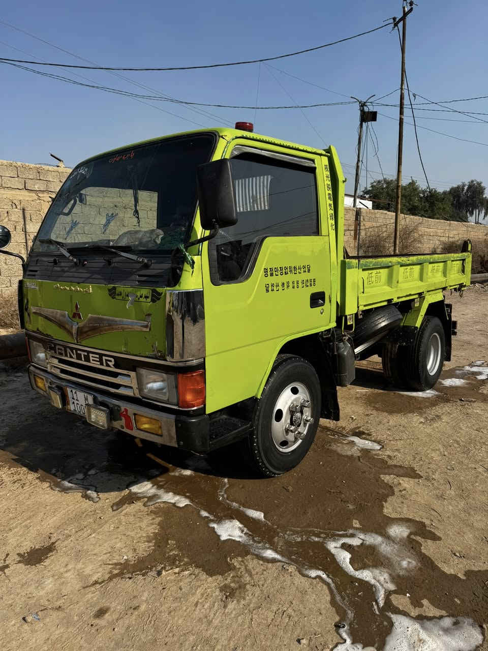 سلام عليكم كنتر قلاب بلادي للبيع سيارة  نضيفة مكفولة كفالة عامة مديل 92 رقم ابغداد إنكليزي  مكان ابغداد بل دورة***********
