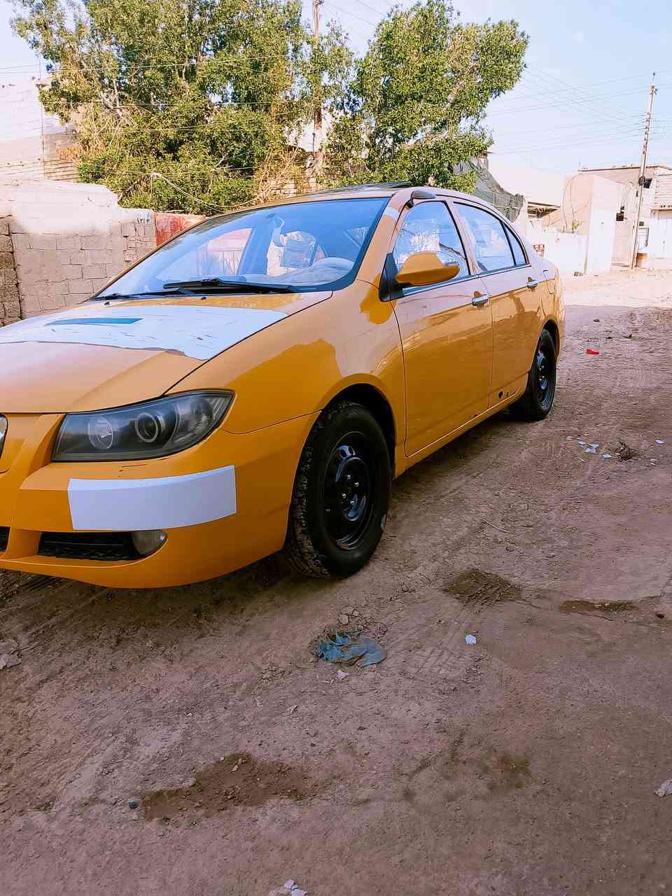 السلام عليكم سياره ليفان موديل 11 كفاله من اي ضرر بيهة  خياسات بل باب مبينات قليله كهربائيات جاهزه صدر نضيف تايرات نص عمر  وبيهة مكينه بدايت تبخير   مكانهة قريبه عله مجمع بسمايه السعر 45 وبيهة مجال *********** واتساب موجود

