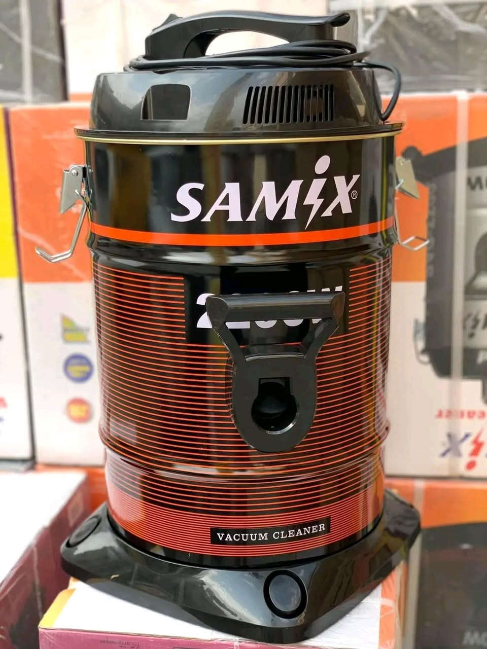 مكنسة  من سامكس
تستخدم لكنس الأرضيات أو تستخدم بشكل محمول لتنظيف السيارات و الأثاث 
تصميم عملي وسهل الاستخدام مع قوة عالية في سحب 
رأس لتنظيف الارضيات مع عجلات كبيرة لانزلاق سلس على الأرضيات 
راس مخصص لكي يصل لكل المناطق صعبة التنظيف
سلك من الكهرباء بطول 3 متر مع مكان مخصص للتعليق 
زر تشغيل/ إطفاء 
الطاقة 600 واط 
يتوفر خدمة توصيل لكل المحافظات 🚙 بغداد, العراق


**إذا كنت صاحب هذا الإعلان وتريد حذفه لأي سبب، رجاءا أرسل رسالة إلى الدعم الفني**