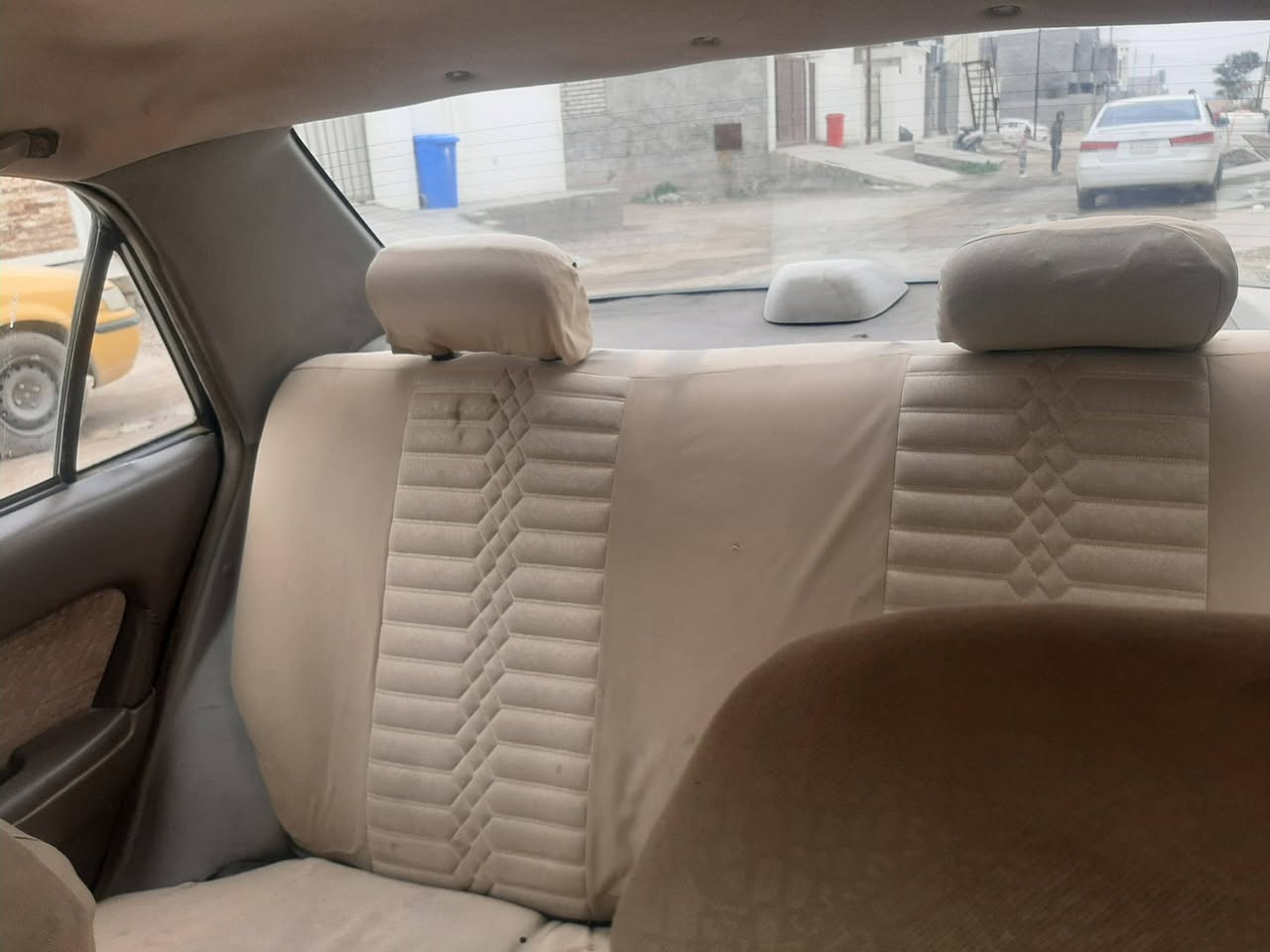 من رخصة الادمن كورلا ٩٨ للبيع سياره مال جناي ، اوتو وجام كهرباء حداديه رقم دولي باسمي مكفوله السعر ٥٢ ورقه وبيه مجال للاتصال ***********
