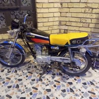 ايراني اربعه كير للبيع فول نضافه اونشاطه  السعر 450 بي مجال  الرقم 075...