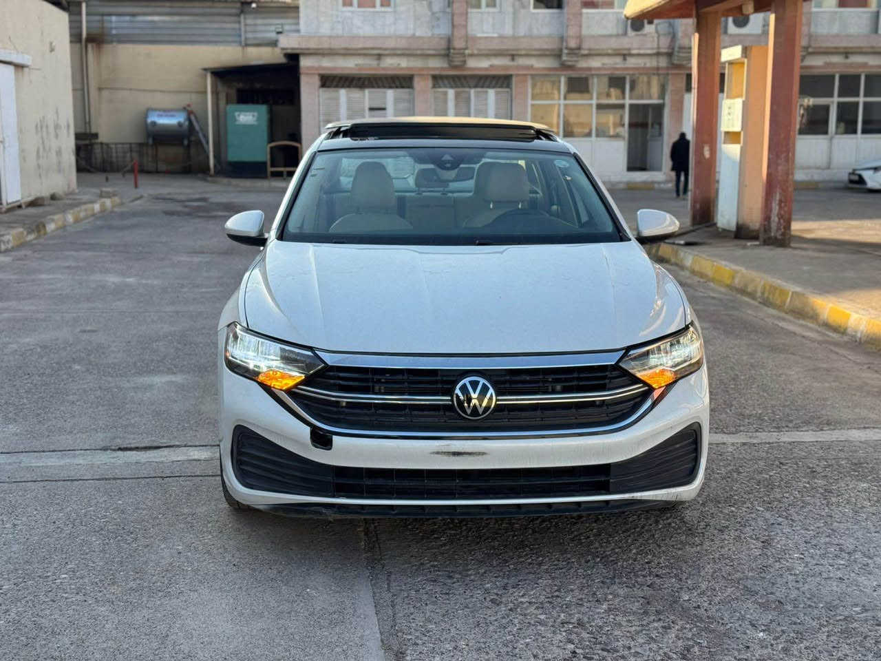 Volkswagen jetta 2024 se plus
بجم كبس 
فول فول 3 قطعه صبغ
ارباك ستيرن
رقم : ***********
مكان : عقره - ئاكرى
سعر : 142$ اكر, نينوى
