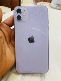 ايفون ١١ • ذاكره ١٢٨ • بطاريه ٧٢