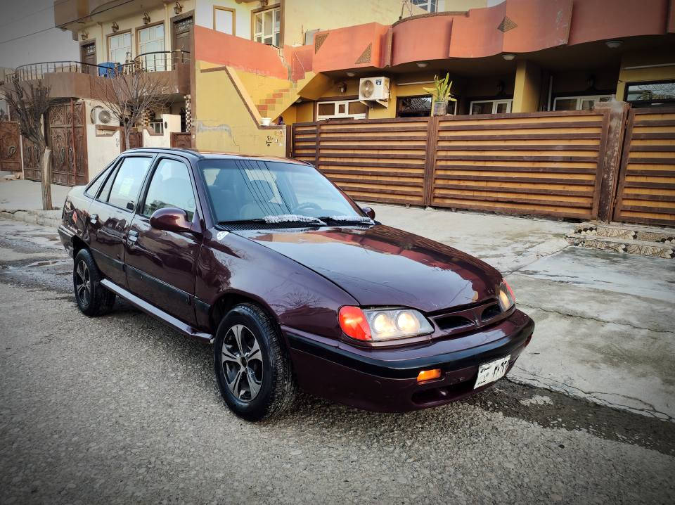 دایۆی لیمانس ئارمی پلاستیکی سلێمانی بەشەرت
گێر و مەکینەی 16 فەلی ئەوروپی قەباخ رەش بەشەرتی گێرو و مەکینه + پاوەر + جام کارەبای گەرمی و کارەبای مەزبووته + گێجی بەنزین و فرەی کرین و کیلۆ مەتری هه موو مەزبوته فلجە و ئاو لایت و سکن هه موو عیش دەکات + دەعم و لێدراوی نیه بۆیاخ و هەیکەلی زۆر زۆر جوانه رزیوی نیه + ناو دەشبول و بەرگە دەرگا و بەرگە سەقفی زۆر جوانه ویل کرۆمە + سەیارەیەکس زۆر تون تۆڵە زۆر جایزە 
مودێلی 1993 + سعری 16 گەڵا 
ژمارەی تەلەفوون (***********) شمشمل, السليمانية
