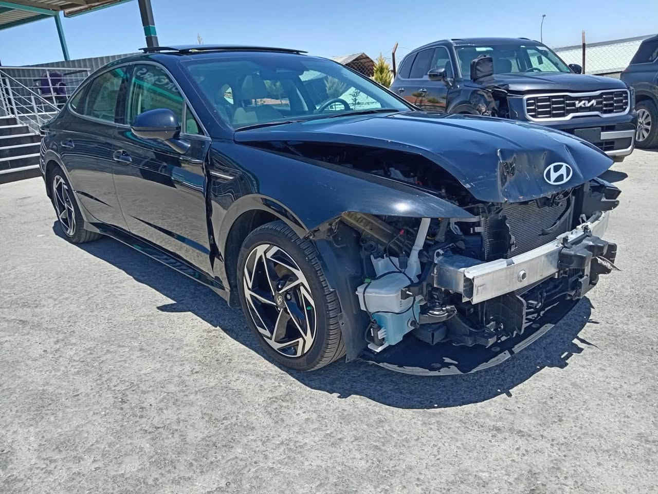 بسم الله الرحمين الرحيم.                                 

نوع السيارة🚘✅ هونداي سوناتا.   الموديل 2024 

                   مواصفات.🌹✅🌹بنوراما                  
 السيارة موجود ✅بالاردن  🚗المنطقة الحرة الزرقاء                    

الضرر واضح بالصور ✅بدون ارباك  🚘السيارة تشتغل وتمشي.   

الاستفسار او التصال  على الرقم  ***********             

او مراسلة واتساب على الرقم الاردني 00962797080658. 

عنوان المعرض🛣️🛣️⬅️شارع 18 شمال المنطقة الحرة🚗🚗🚗.   
 
ملاحظة🚙🚙🛻✅✅اخي العزيز اعمل متابعة لصفحة يوصلك كل ماهو جديد 🏎️🏎️🚌🚌🚎🚙🚘🏎️✈️✈️🚦🚦
