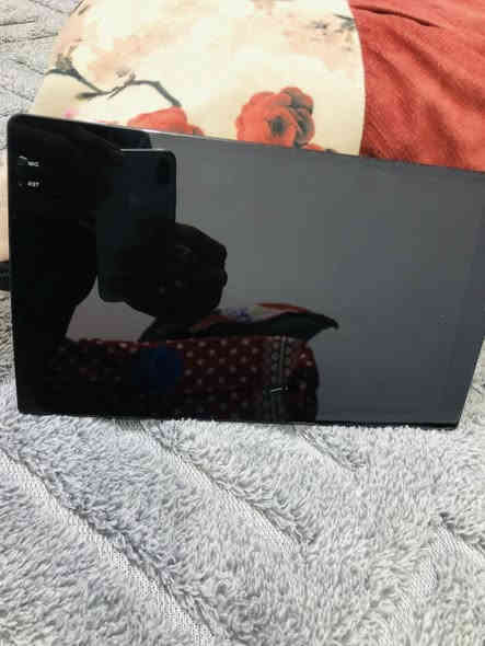 السلام عليكم من رخصه الادمن شاشه اصلية شغاله وع الفحص جديده بمعنى الكلمه مع زنون أصلي وع الفحص العنوان شهداء العبيدي الشراي ***********
