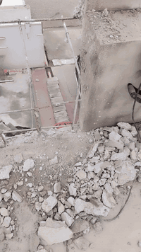 بسم الله الرحمن الرحيم
السلام عليكم 
يوجد لدينا الات لقص وتقطيع الصب الكونكريت 
#فتحات مناور 
#فتحات مصاعد 
#فتحات درج
#فتحات دكت 
#فتحات سبالت 
#فتحات تصريف مياه الأمطار والمفرغات المطابخ
#وقطع الجدار لعمل ابواب وشبابيك
#وعمل جوينات في الصب 
للاتصال ***********.   #ابوعلي
