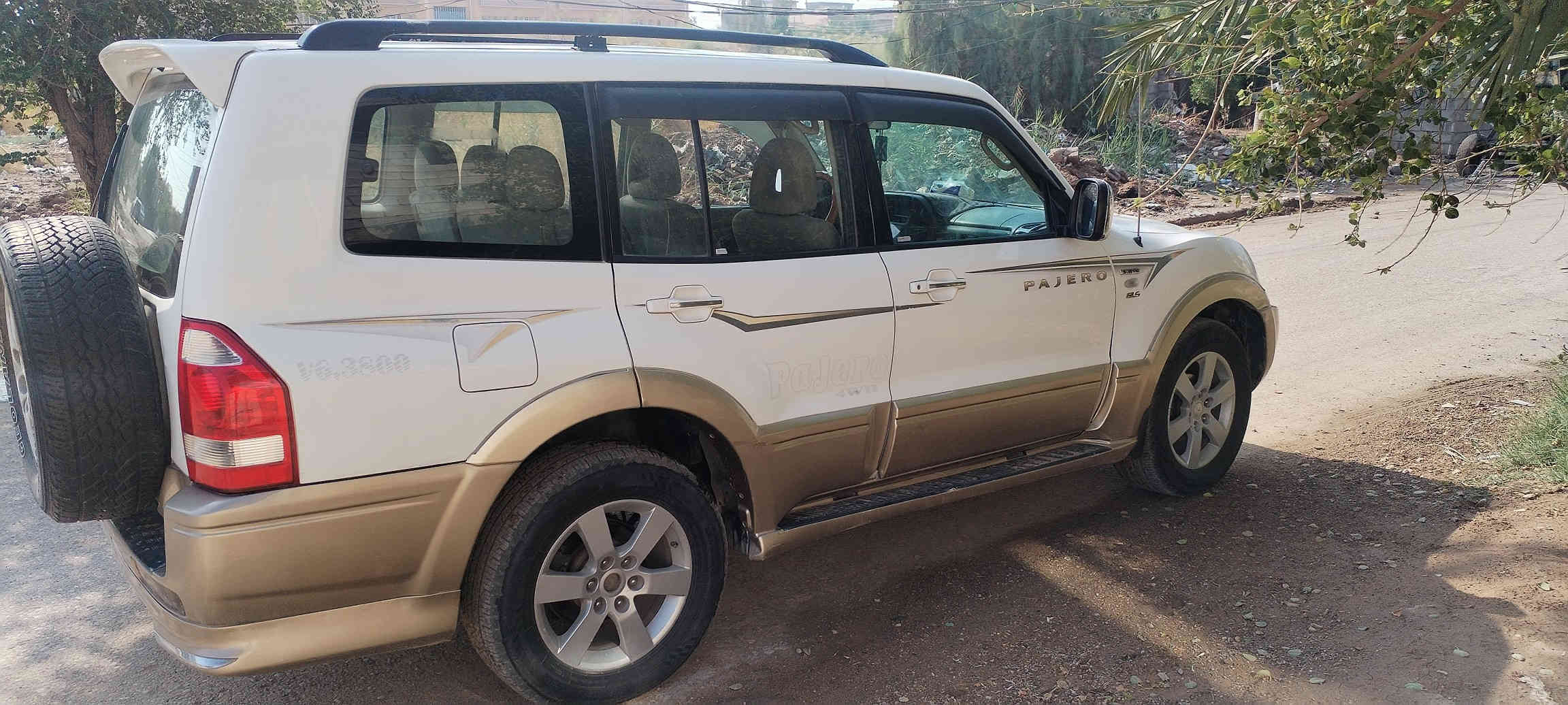 ٢٠٠٧ بغداد مكينه ٣٨٠٠ بيها جوملغ صبغ فقط والباقي مكفول من كلشي سعر ٩٠ مكاني راشديه مال لحسينه *********** يرهم مراوس
