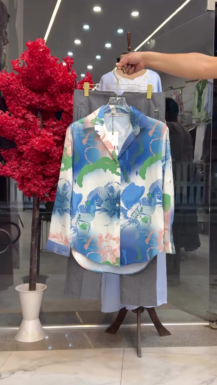 ✨ ازياء فــيّ 

✨الموسم الصيفي
🌼 قميص - بنطلون
القياسات :- L-XL-XXL-XXL

متوفر بالألوان:-
💥السعر 🔥

📍 الديوانية عفك مقابل مول الحافظ 
🚚📦 التوصيل لكل المحافظات ٥٠٠٠

💬 أي لون تختارينه لجمالك؟ 🤍

#ملابس_نسائية #أزياء_2025


**إذا كنت صاحب هذا الإعلان وتريد حذفه لأي سبب، رجاءا أرسل رسالة إلى الدعم الفني**