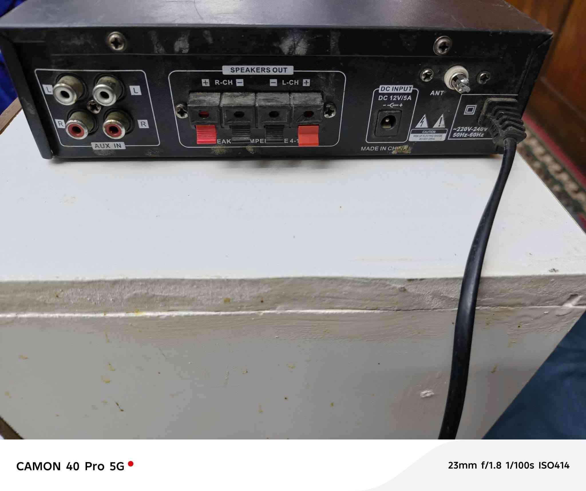 السلام عليكم امبليفاير مع سماعتين شغال تمام كما موضح بالفيديو السعر ٣٠الف بيهن مجال مكاني ام الكبر والغزلان لا يوجد توصيل


**إذا كنت صاحب هذا الإعلان وتريد حذفه لأي سبب، رجاءا أرسل رسالة إلى الدعم الفني**