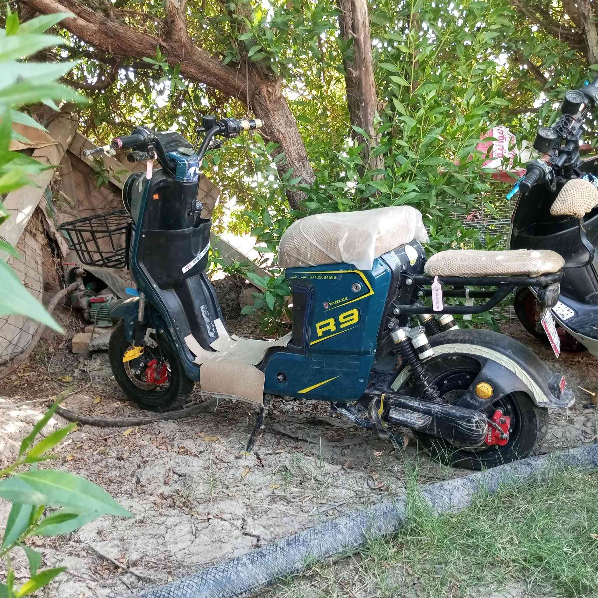 للبيع ارتسعة مكفول من كلشي اسعر450وبي مجال ***********
