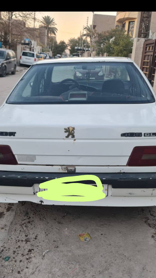 السلام عليكم سيارة بيجو405 محور أوتوماتيك رقم إنكليزي موديل 2009السعر35وبيها مجال مكاني الدورة رقم صاحب السيارة ***********ابوعبد

