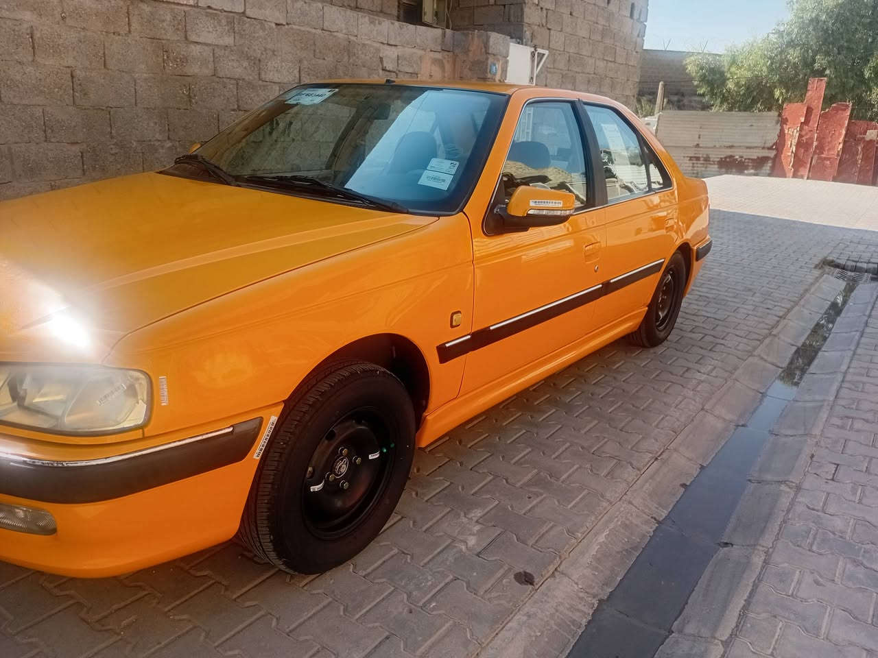 السلام عليكم بيجو بارص ٢٠١٨ بيه جاملغ الامامي صبغ المكينه تنقص تبريد ثلج بيه منضومه غاز السعر٥٠ وبيه مجال مكان السياره بغداد الزعفرانيه ***********
